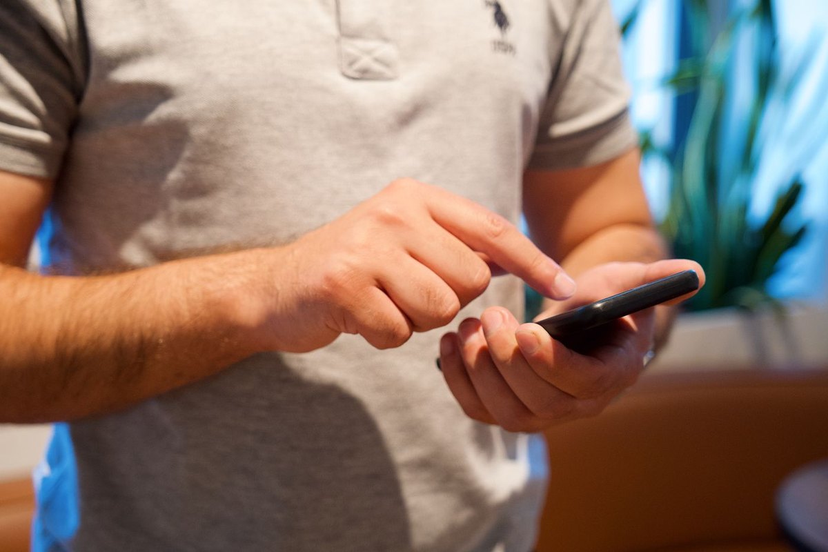 Bankapp tar pausavgift när användaren tvekar för länge