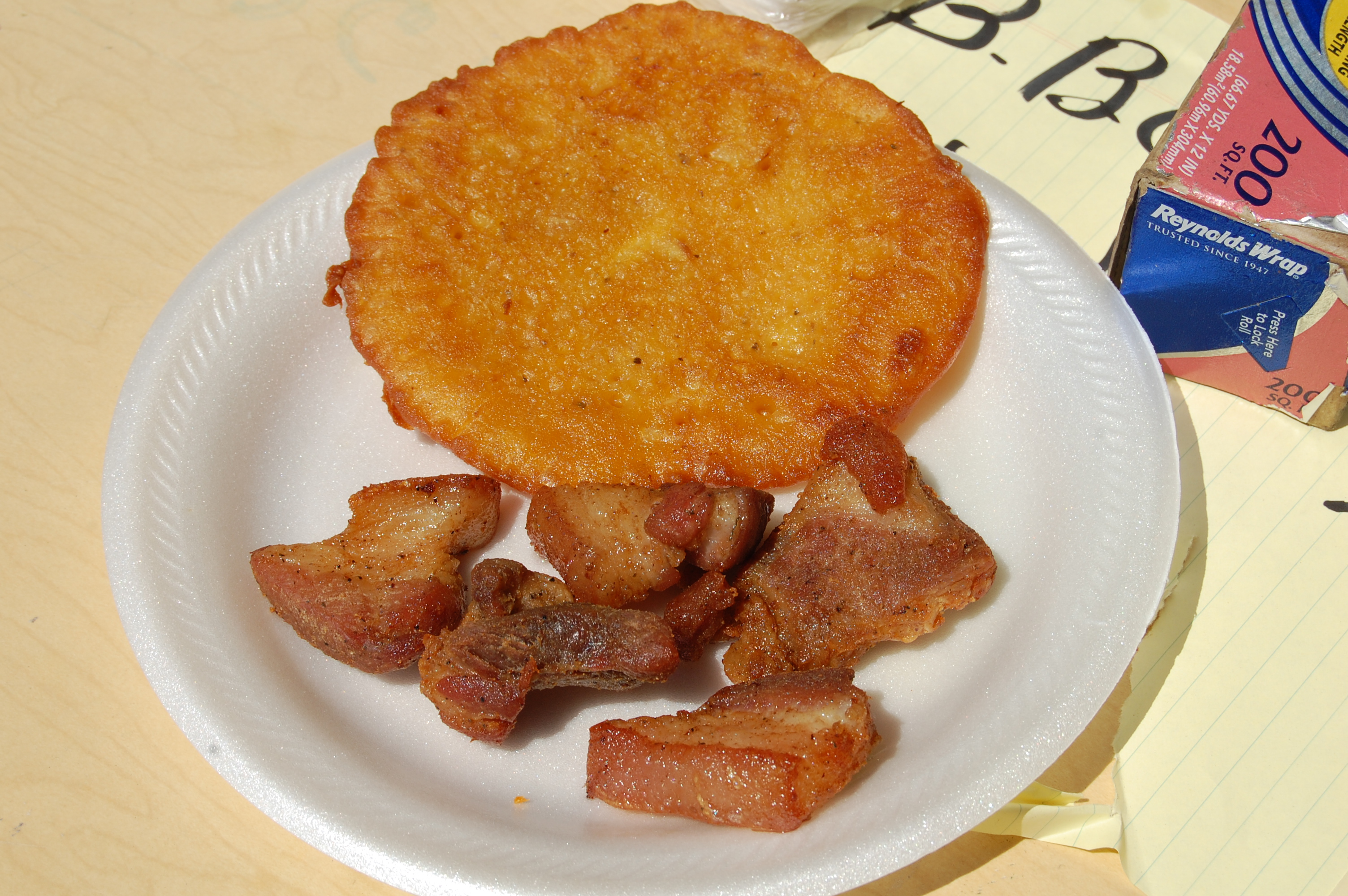 Stekt fläsk och bacon – den ultimata maträtten som återför oss till det väsentliga